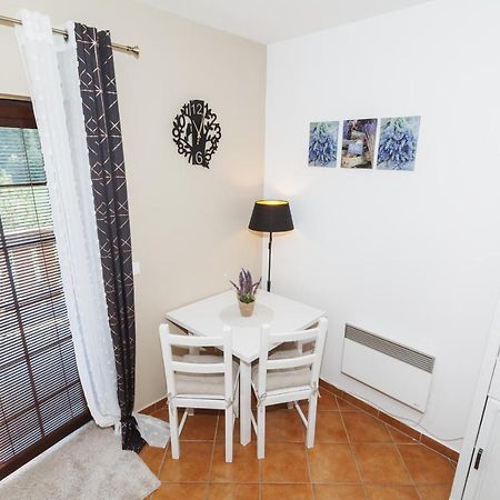 Vila Viktoria - Apartman Viktoria 2 Ruzomberok Bagian luar foto