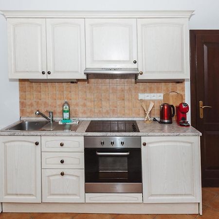 Vila Viktoria - Apartman Viktoria 2 Ruzomberok Bagian luar foto