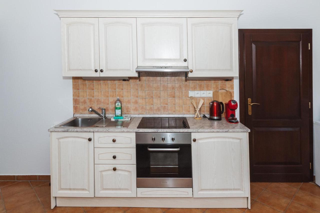 Vila Viktoria - Apartman Viktoria 2 Ruzomberok Bagian luar foto