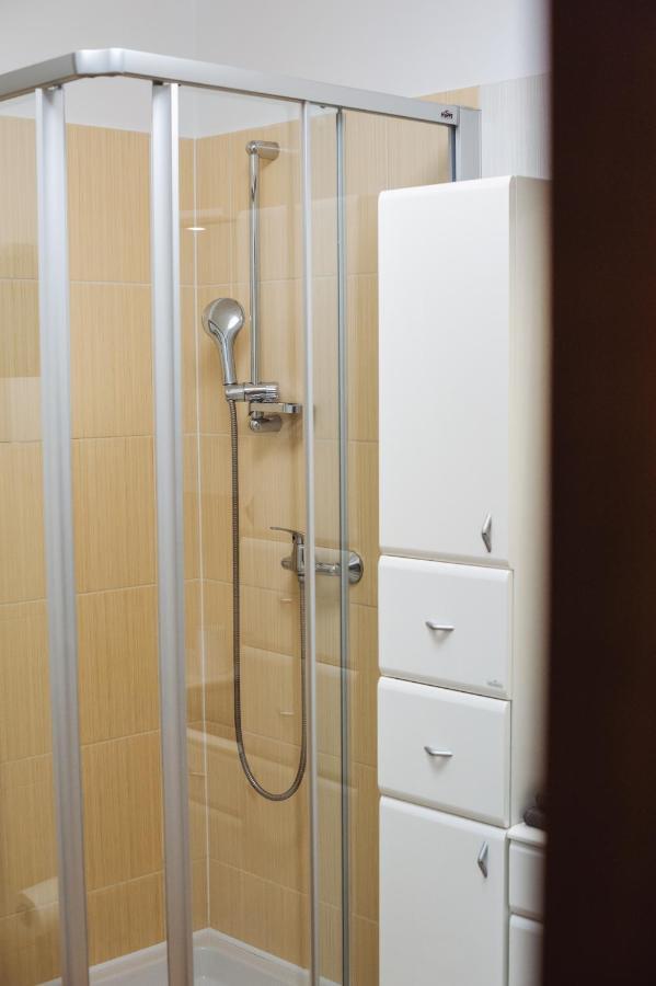 Vila Viktoria - Apartman Viktoria 2 Ruzomberok Bagian luar foto